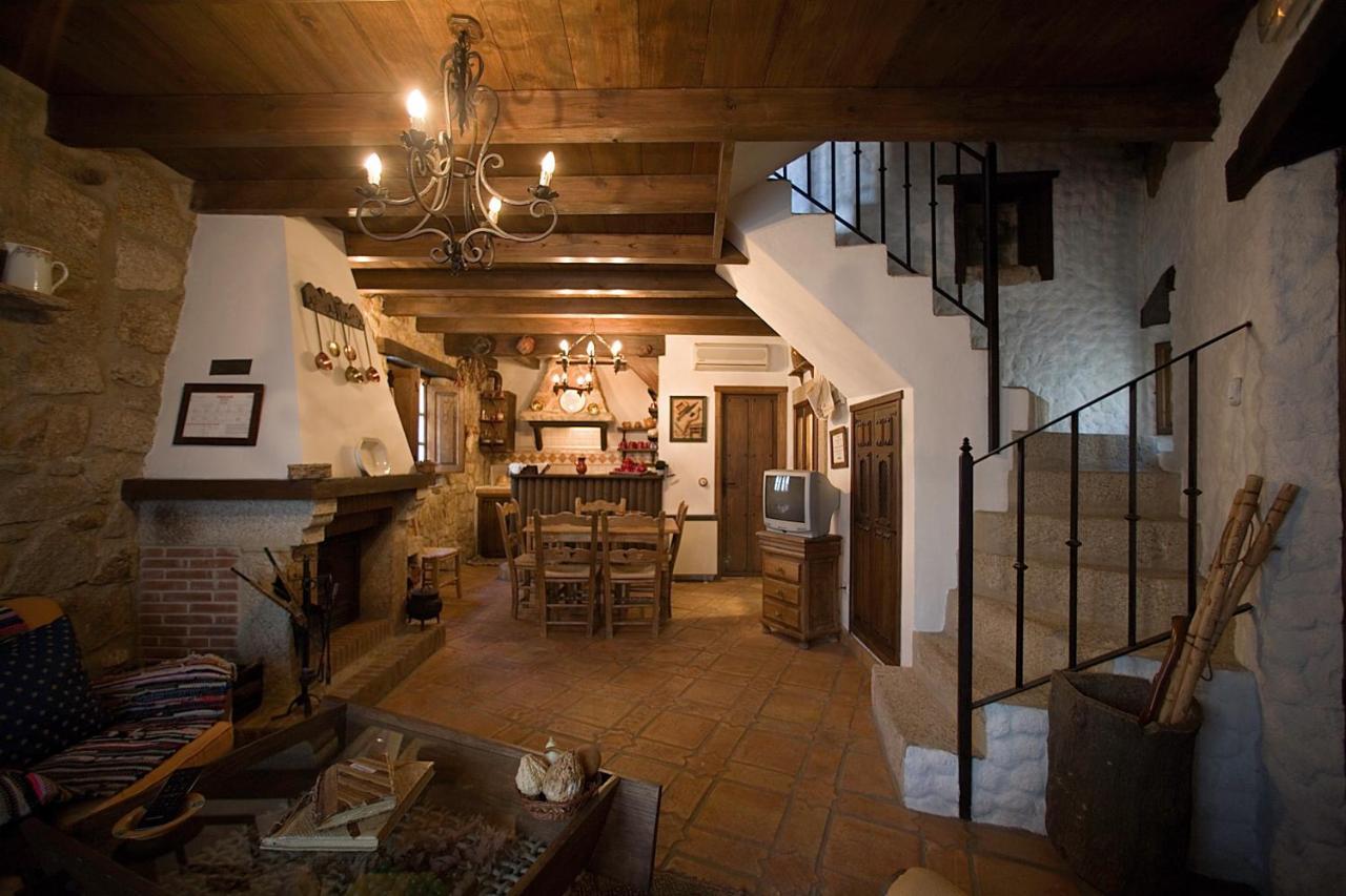 Casa Rural Margarita I Montanchez Bagian luar foto